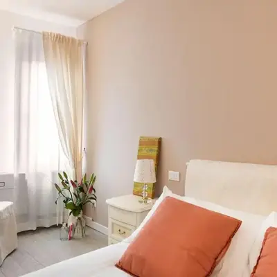 Venice Ivory room