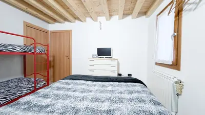 Letto o letti in una camera di Romantic Flower by Ca-Sa Check