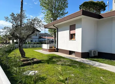 Giardino di Venice Queen Apartments