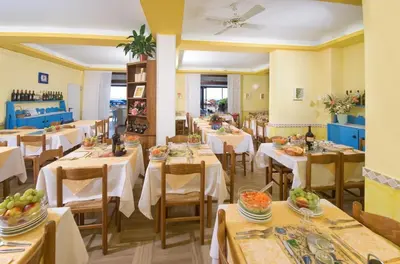 Cibo presso l'hotel o nelle vicinanze