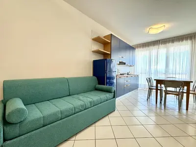 Cucina o angolo cottura di Villa Emy Fronte Mare - Carraro Immobiliare - Family Apartments