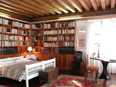 Biblioteca nel bed & breakfast