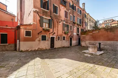 Edificio in cui si trova l'appartamento