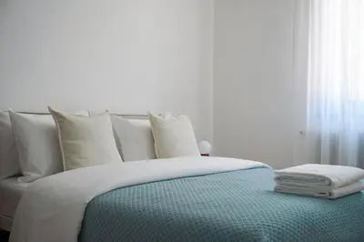 Letto o letti in una camera di Modern 9 pax Group Apt Mestre Stn Venice 4 Min