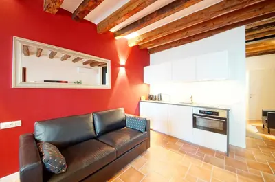 Cucina o angolo cottura di DolceVita Apartments N 517 Canal View