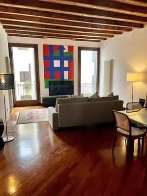 Area soggiorno di Il Portico. Charm apartment, Vicenza downtown.