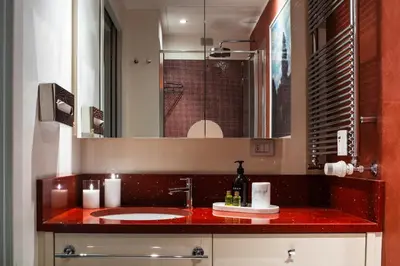 Bagno di Grand Canal Luxury Apartments With Terrace R&R