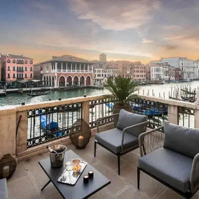 Grand Canal Luxury Apartments With Terrace R&R