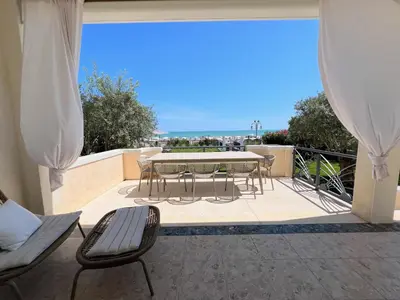 Balcone o terrazza di Villa al Mare Apartments
