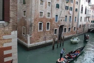 Vista sul fiume nelle vicinanze dell'appartamento
