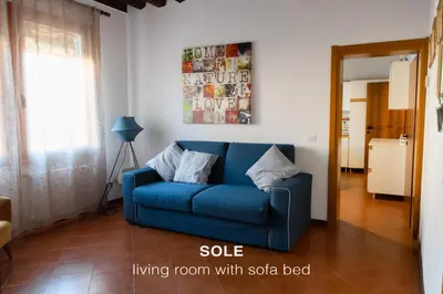 Area soggiorno di Sole & Luna apartments