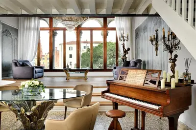 Area soggiorno di Swan DolceVita Prestige Stay - Canal View & Exclusive Experience