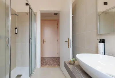 Bagno di Villa Luccon - Mirano Centro Storico