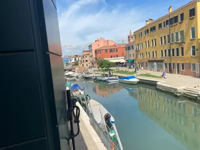 Vista sul fiume nelle vicinanze dell'appartamento