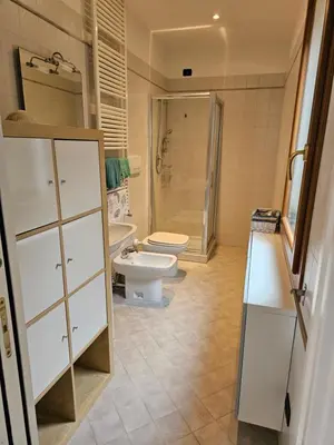 Bagno di Casa Rossa vista canale