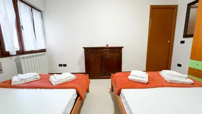 Letto o letti in una camera di Hellen House by Ca-Sa Check