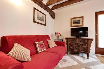 TV o dispositivi per l'intrattenimento presso Casa Angeli L.T. M0270422137