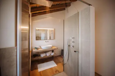 Bagno di Casa Callonga