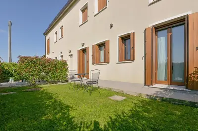 Giardino di Queen Venice Fly Apartments