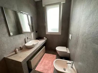 Bagno di Villa Garbisa al Lido di Venezia