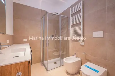 Bagno di TWIN BAYS 2