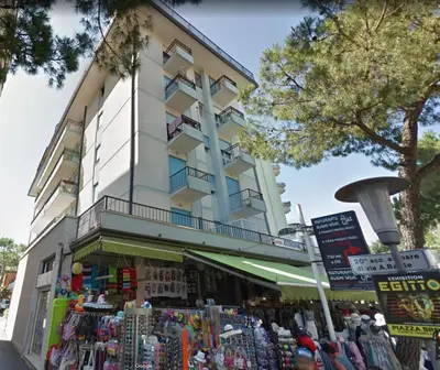 Supermercato o altri negozi dell'appartamento o nelle vicinanze