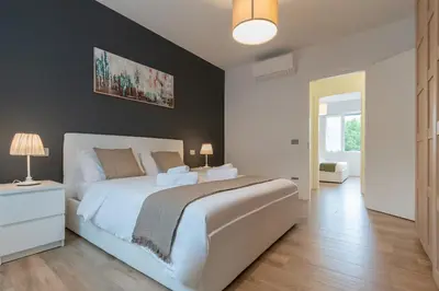Planimetria di Art Home x6 in centre with private parking