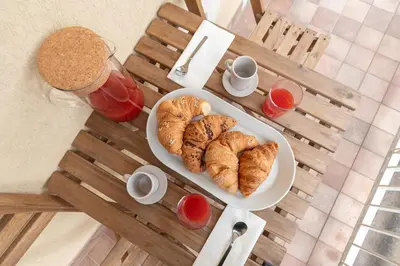 Planimetria di Large studio apartment with balcony in city centre