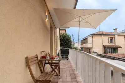 Planimetria di Large studio apartment with balcony in city centre