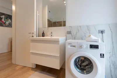Planimetria di Large studio apartment with balcony in city centre
