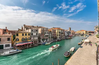 Vista sul fiume nelle vicinanze dell'appartamento