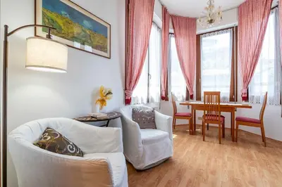 Area soggiorno di Liberty Apartment at Lido Beach