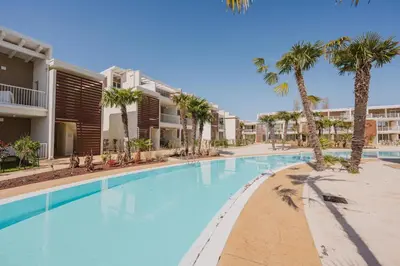 Piscina di Wave Island Pop L3 o nelle vicinanze