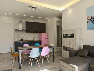 Cucina o angolo cottura di Luxury Apartments Riva Vena VISTA CANALE