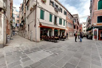 Il quartiere o una zona nella vicinanze dell'appartamento