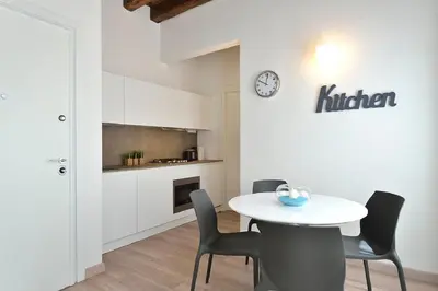 Cucina o angolo cottura di Sea to Sky Apartments by Wonderful Italy