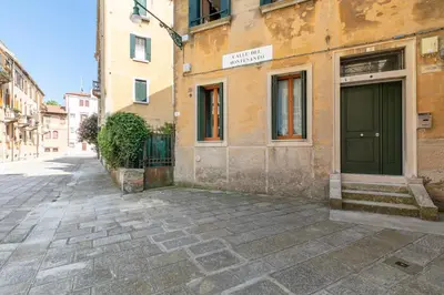Il quartiere o una zona nella vicinanze dell'appartamento