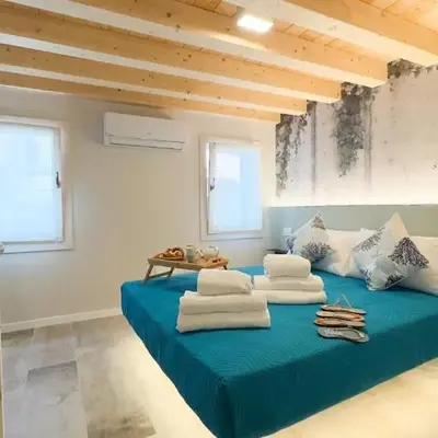 Graceful Apartments Paradise by Ca-Sa Check