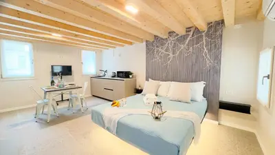 TV o dispositivi per l'intrattenimento presso Graceful Apartments Purgatory by Ca-Sa Check