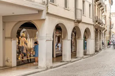 Ospiti di Calmaggiore Apartment - Luxury group apartment