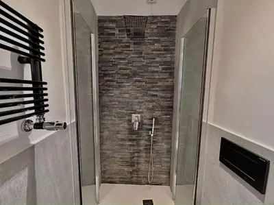 Bagno di Bilocale Di Lusso Centro Storico zona Verdi