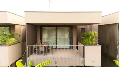 Balcone o terrazza di Sun Village Residence con Piscina - Piazza Aurora - Adria Holiday Jesolo - FAMILY APARTMENTS