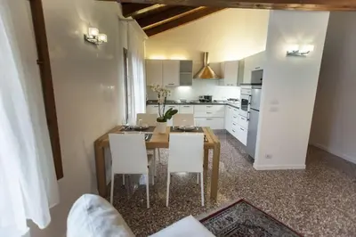 Cucina o angolo cottura di Appartamento in contesto storico