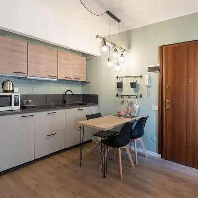 EnJoy Home - Bilocale centralissimo in via Roma