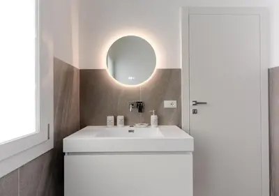 Bagno di Fully Furnished Pink Apartment 2