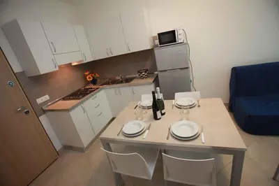 Cucina o angolo cottura di Two-Bedroom Apartment Rosolina Mare near Sea 3