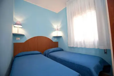 Letto o letti in una camera di Two-Bedroom Apartment Rosolina Mare near Sea 12