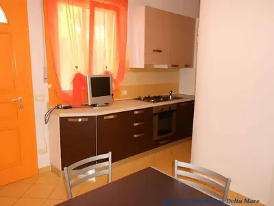 Cucina o angolo cottura di Apartment in Rosolina Mare 24935