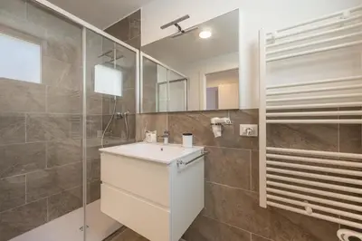 Bagno di Wave Island Torre B23