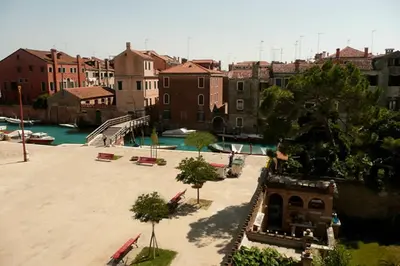 Piscina di Alvisiano o nelle vicinanze